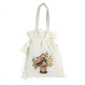 At Home in the Country - Flowers and Lace Cream Bag